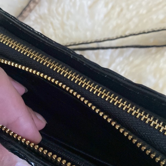 A Brand new Natural Hornback Alligator head clutch/ or shoulder bag. - Picture 6 of 11